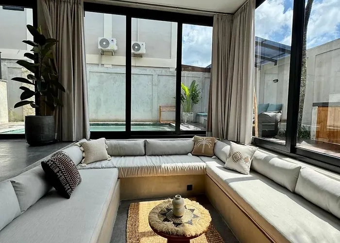 Rasmia Villa *